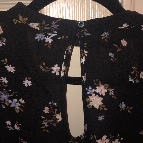 Blouse - Picture 6 of 6